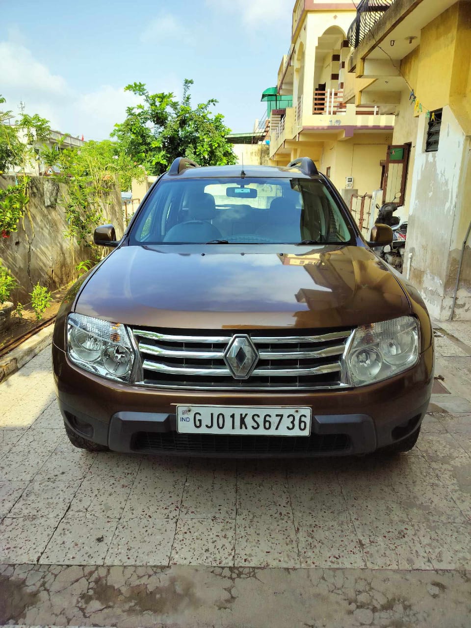 View Renault Duster - Image 1 | Reseller Bazzar Renault Duster - Image 1 in Ahmedabad